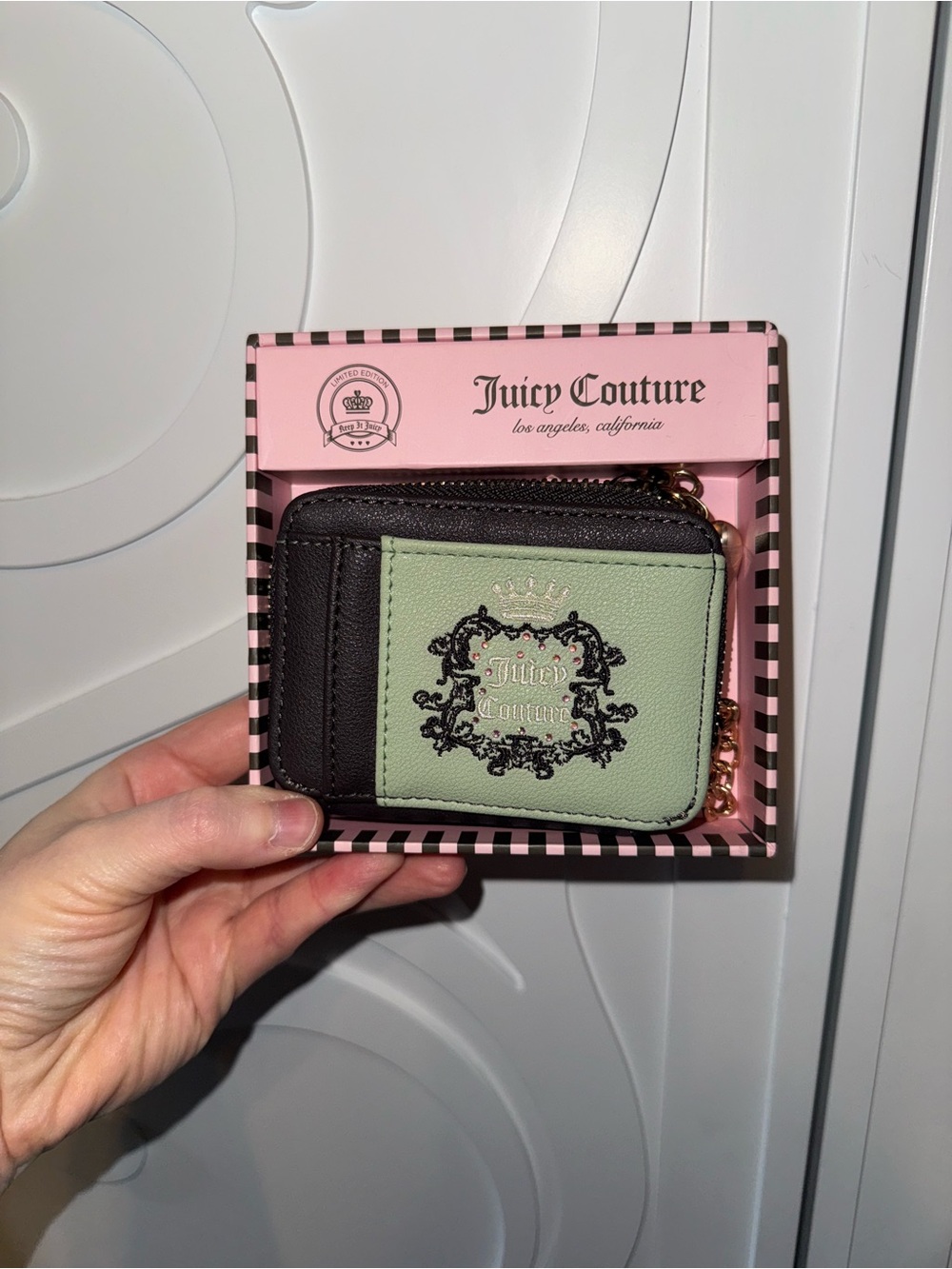 Juicy Couture Women's Green Card Wallet
